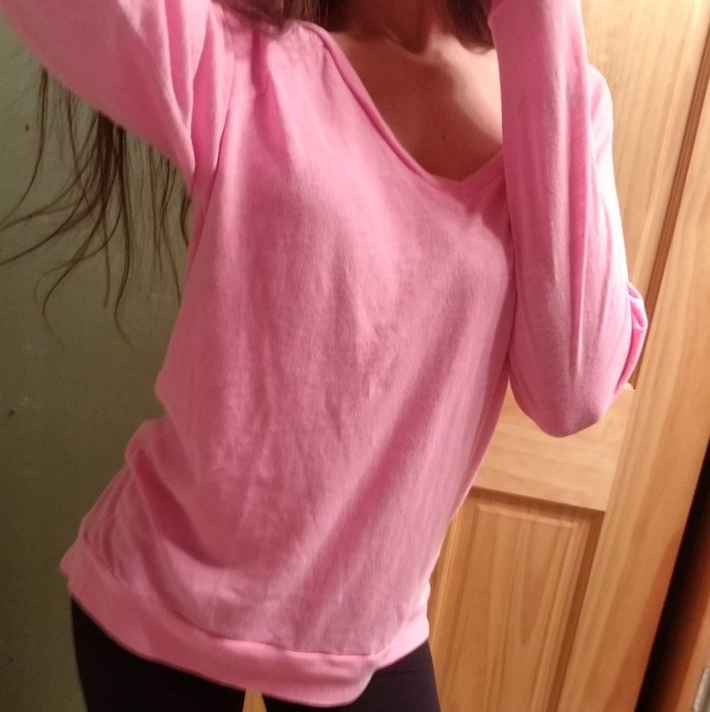 Victoria's Secret PINK v neck long sleeve tee
